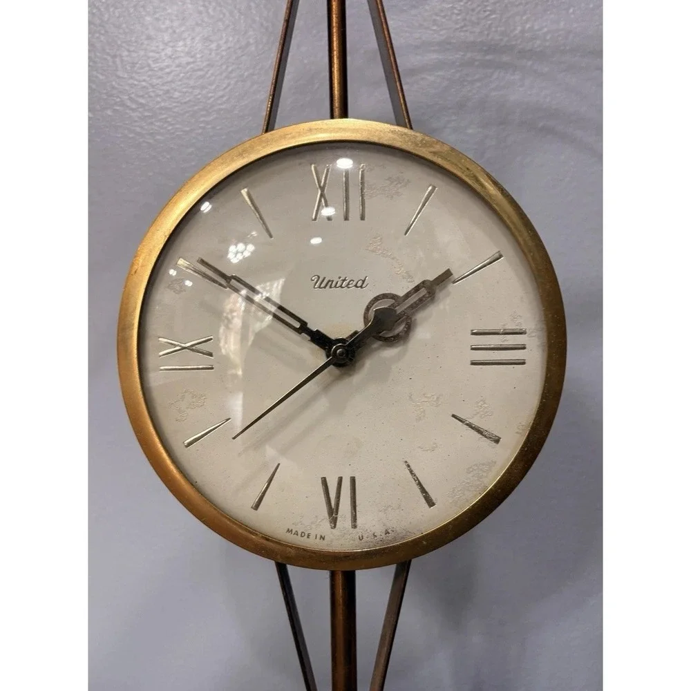 Vintage United Metal‎ Goods Electric Clock American Eagle Made In USA WORKS!